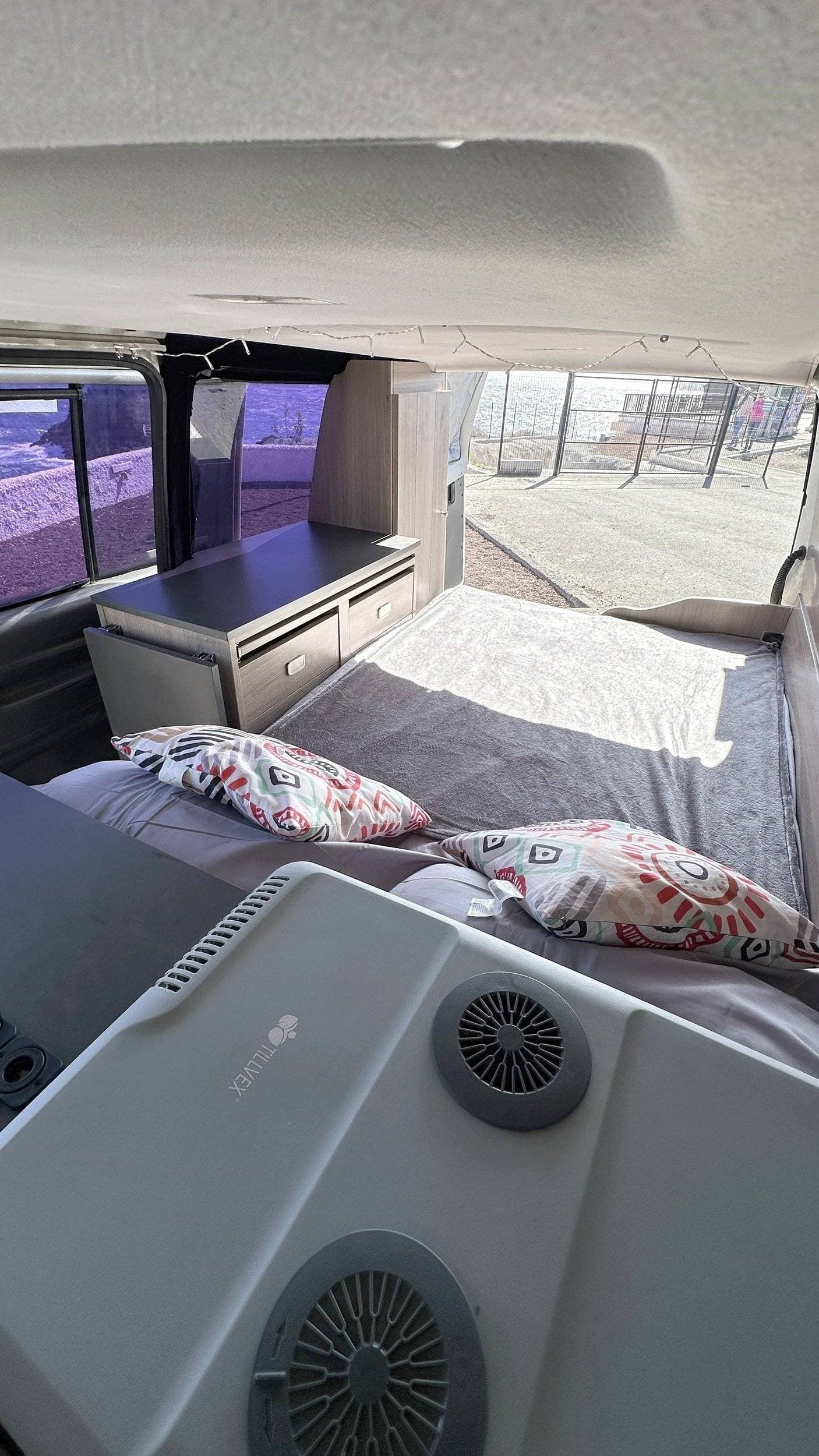Volkswagen Caravelle (98)